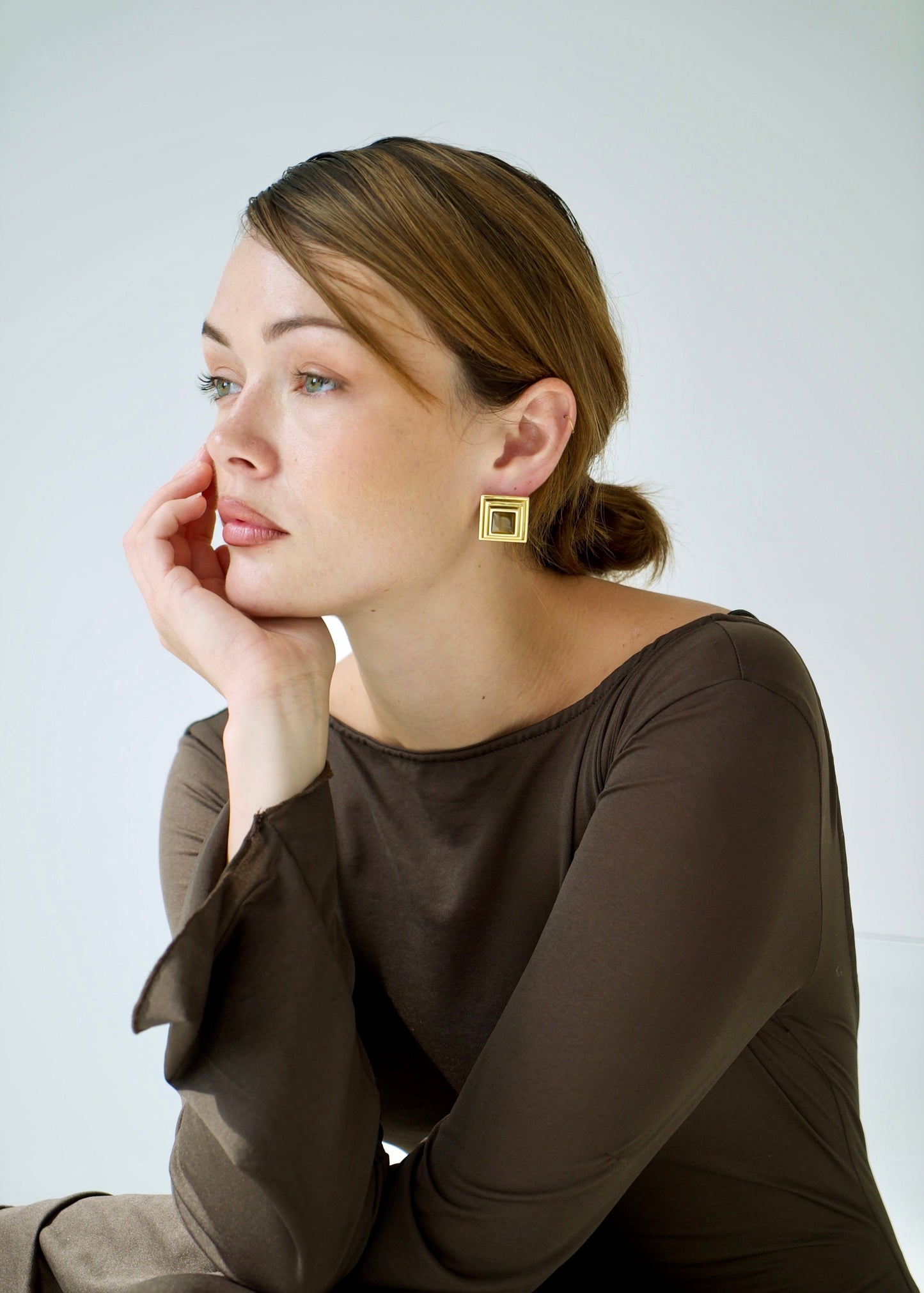 LEO EARRINGS